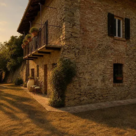Country Loft Colle Miroteo Hébergement de vacances Monforte dʼAlba
